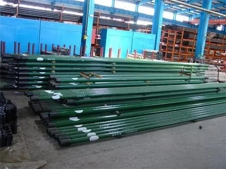 Thùng cố định Máy bơm hố ga với pít tông bằng thép cacbon kim loại phun