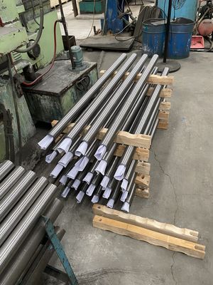 Chứng chỉ API Máy bơm ống hút chống ăn mòn Máy sản xuất ống hút