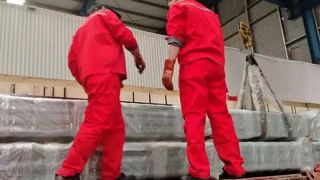 vận chuyển máy bơm thanh hút